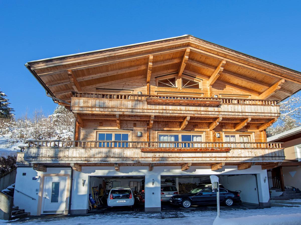 Villa photo 1