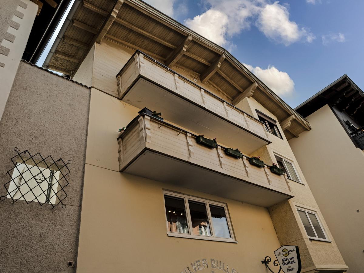Exterior Summer