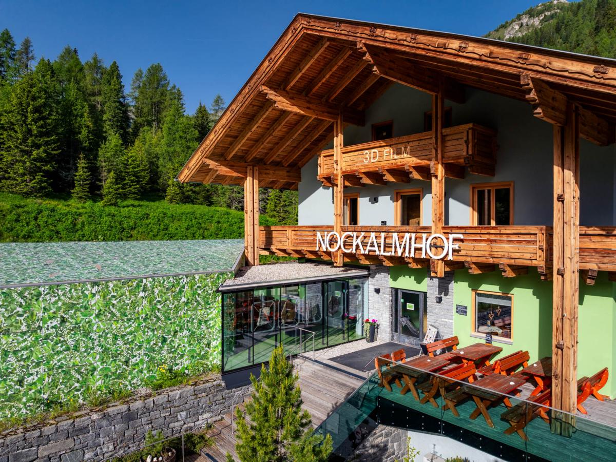 Villa photo 1