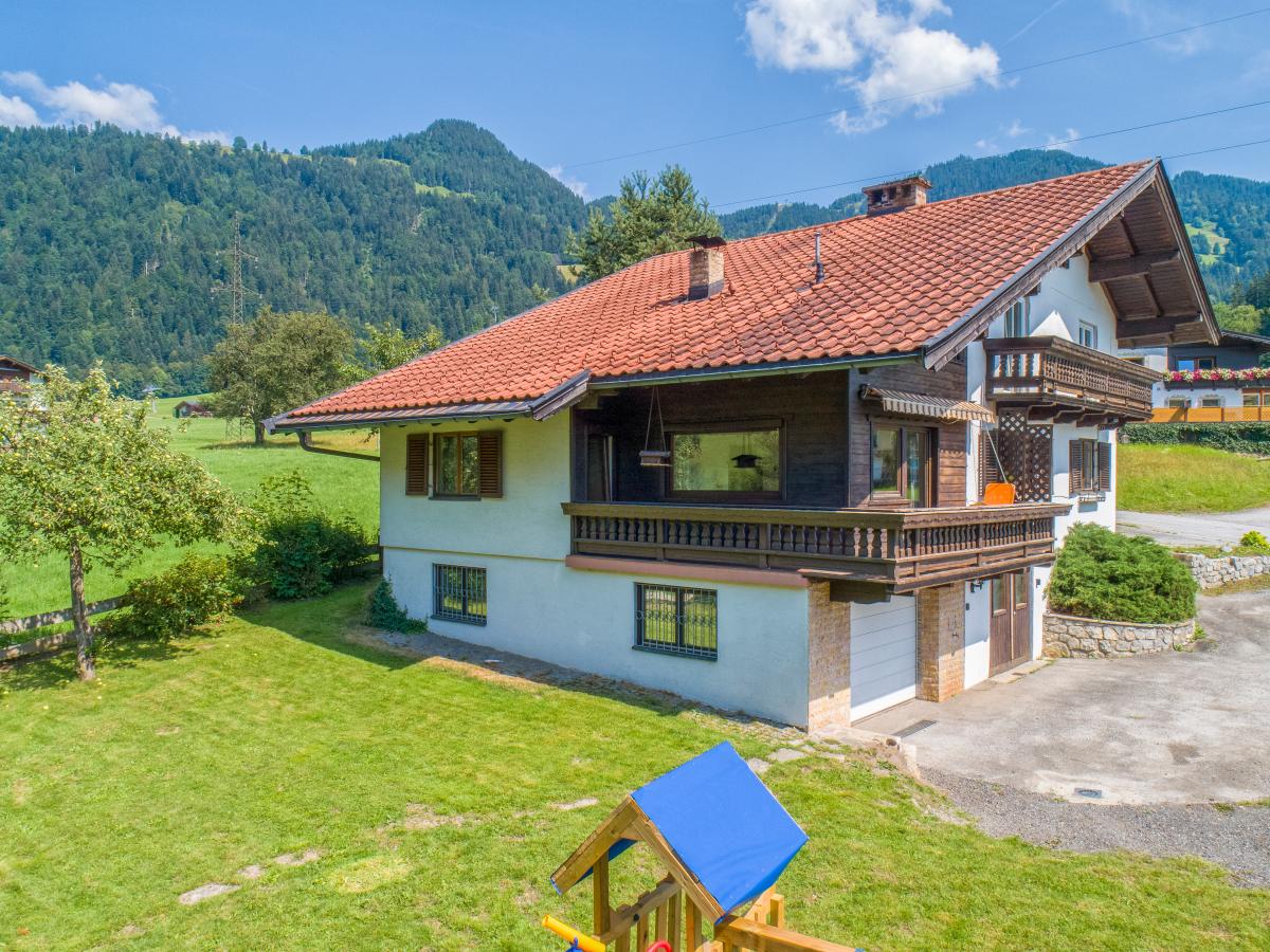 Villa photo 1