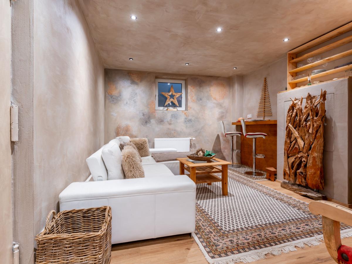 Villa photo 1