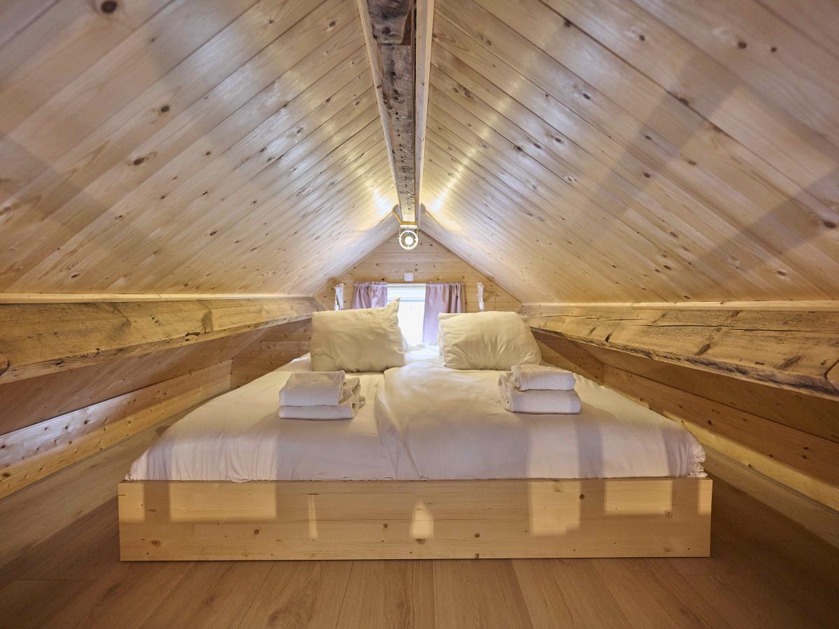 Bed Room