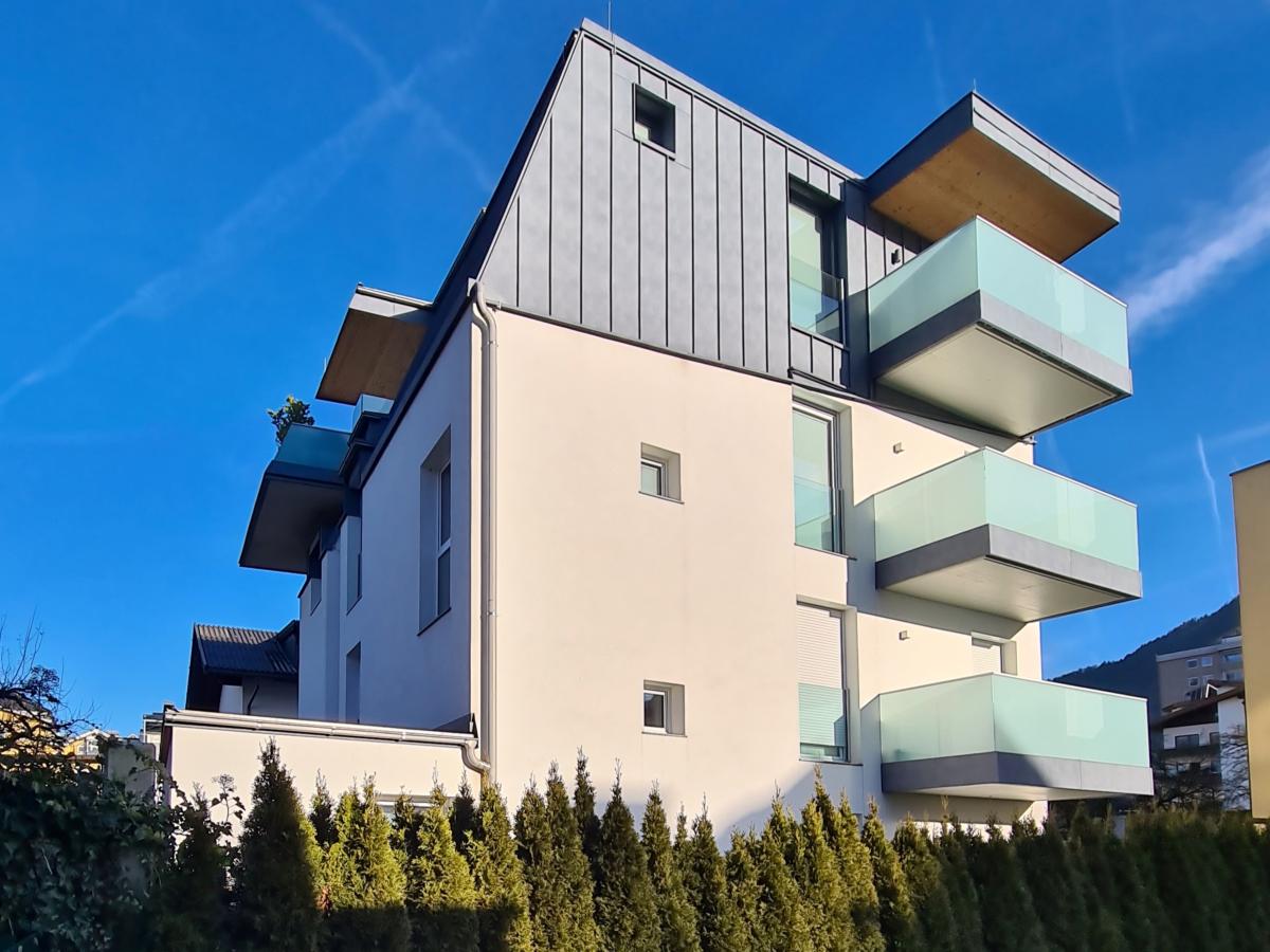 Villa photo 1