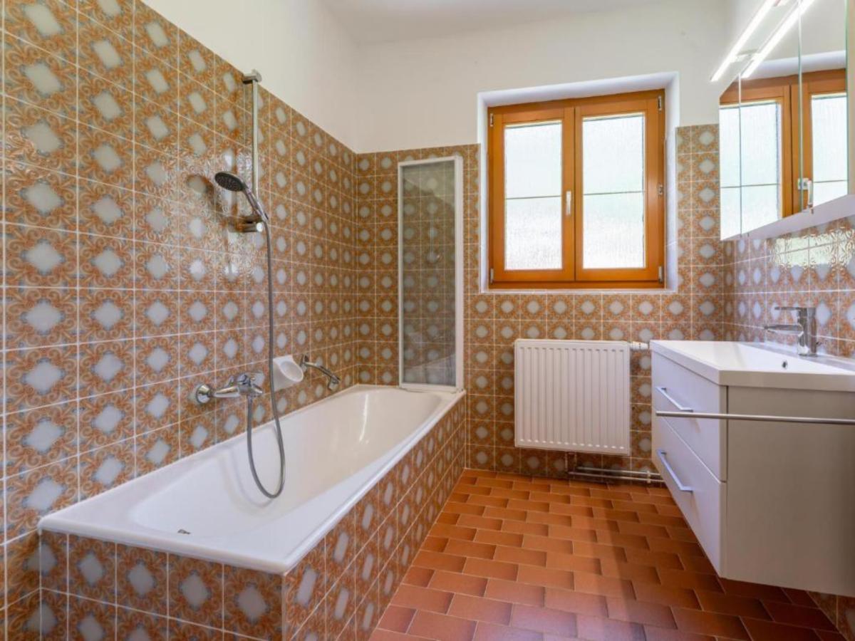 Bath Room