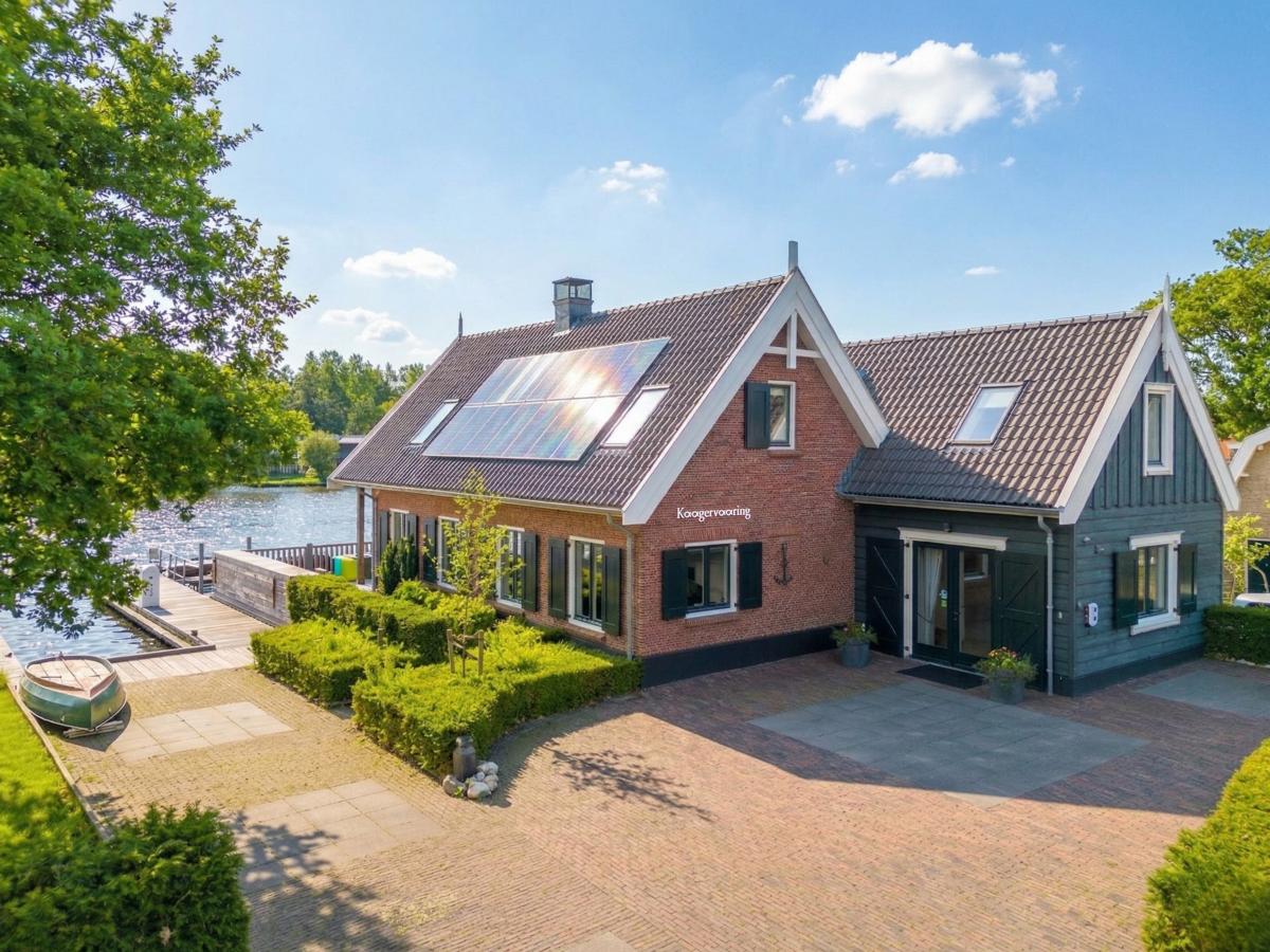 Villa photo 1