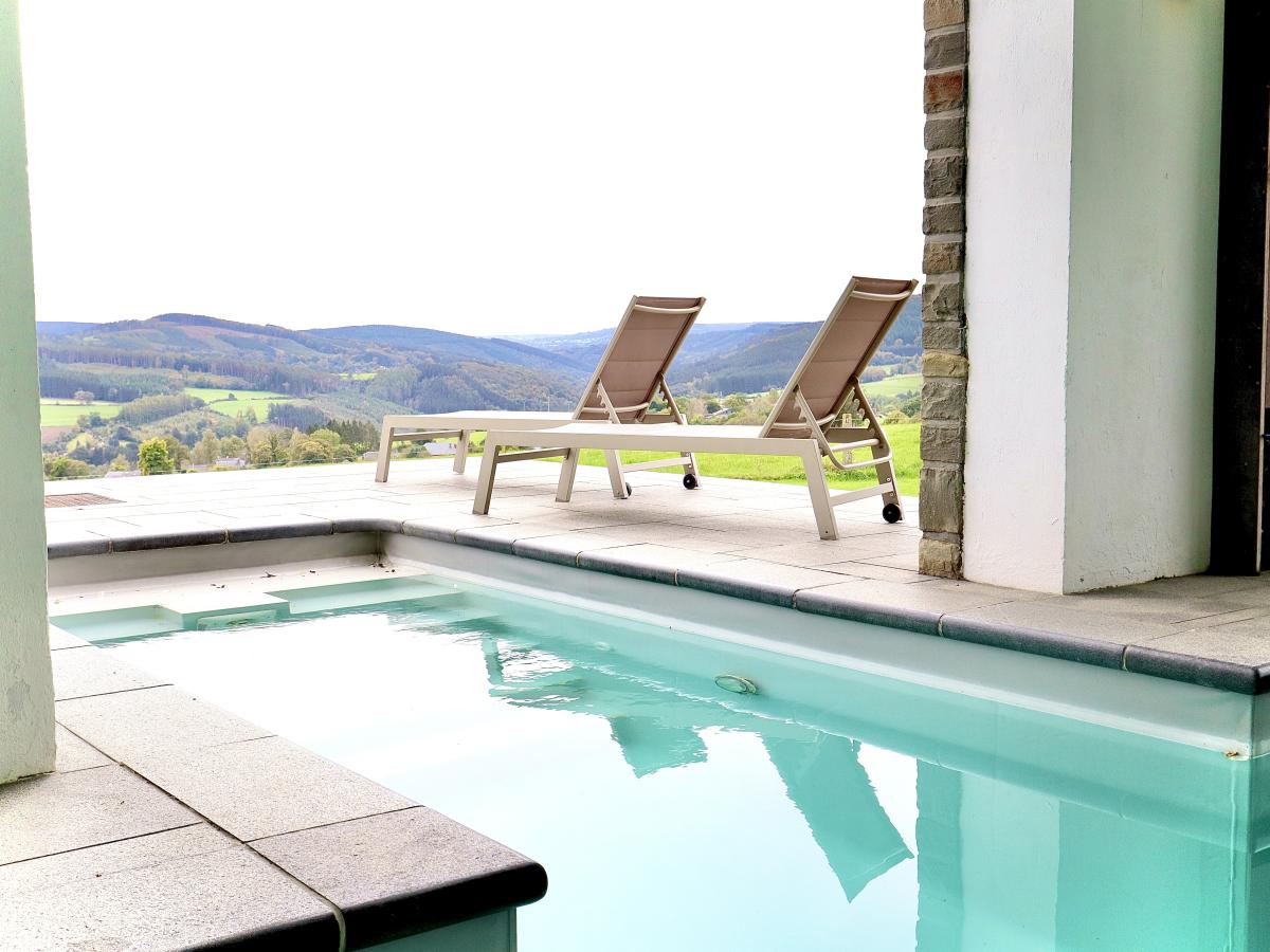Villa photo 1