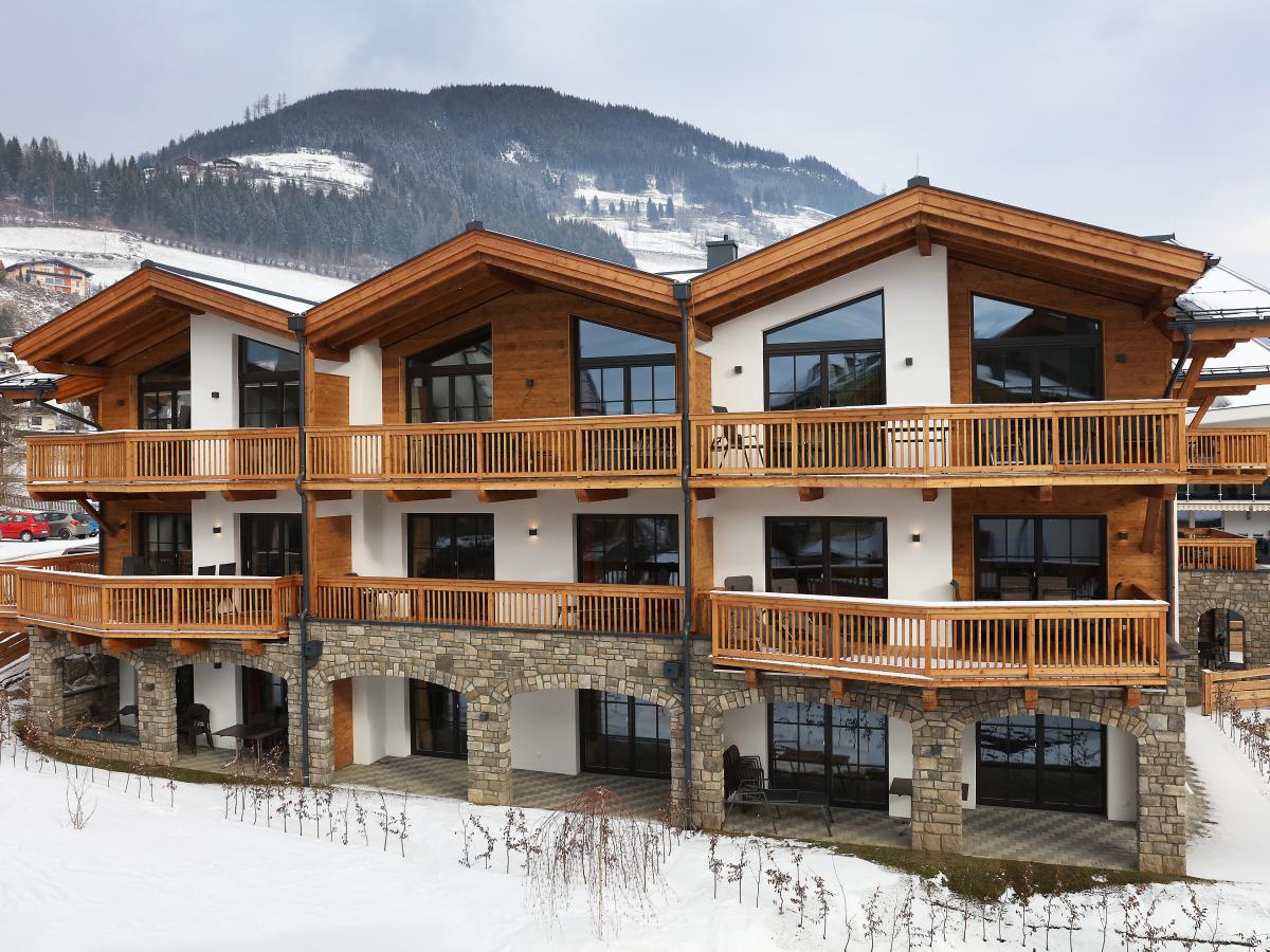 Exterior Winter