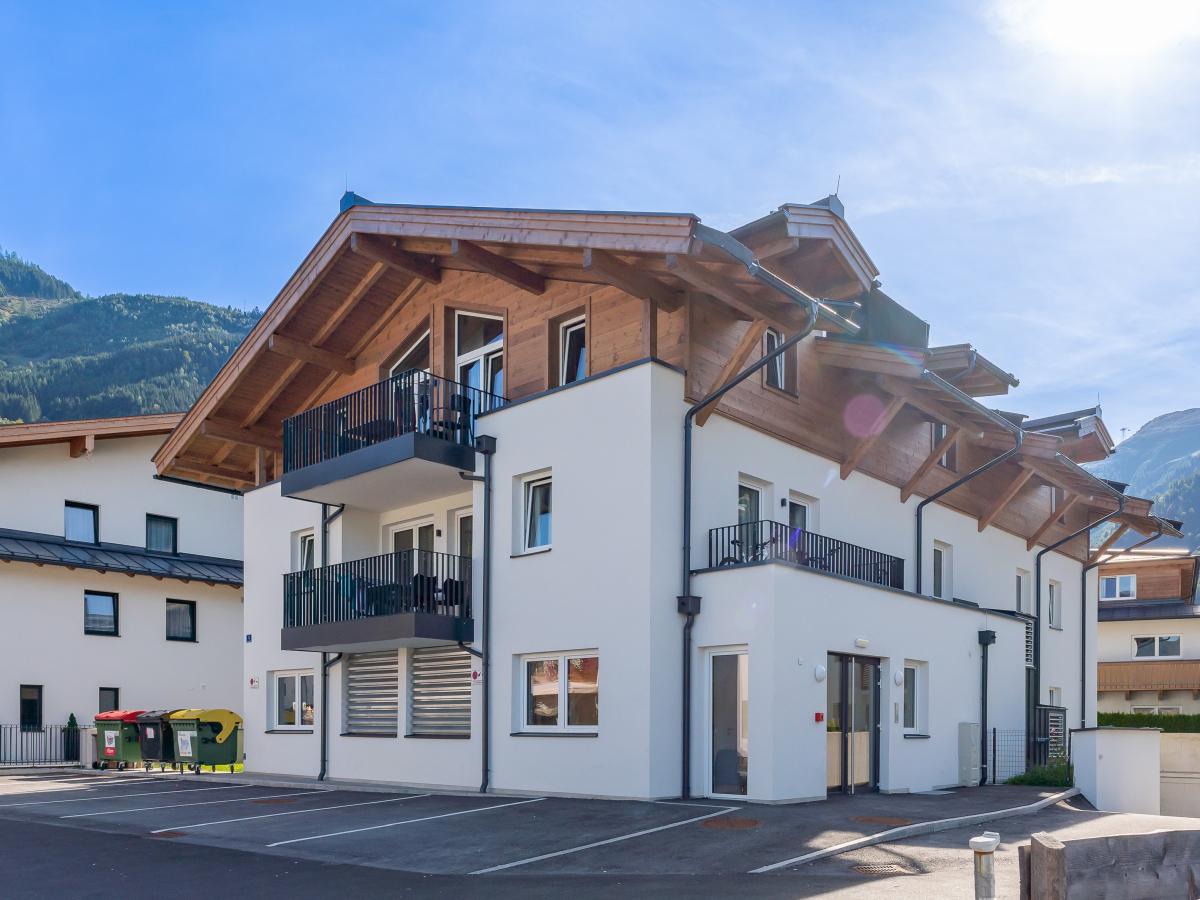 Villa photo 1