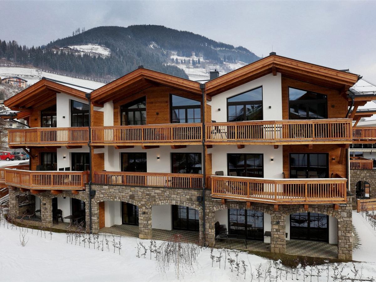 Exterior Winter
