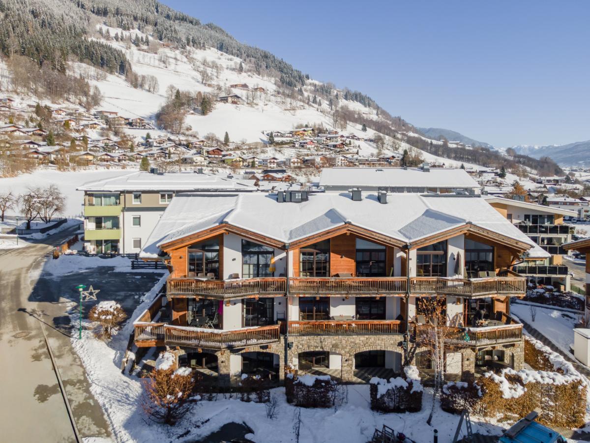 Exterior Winter