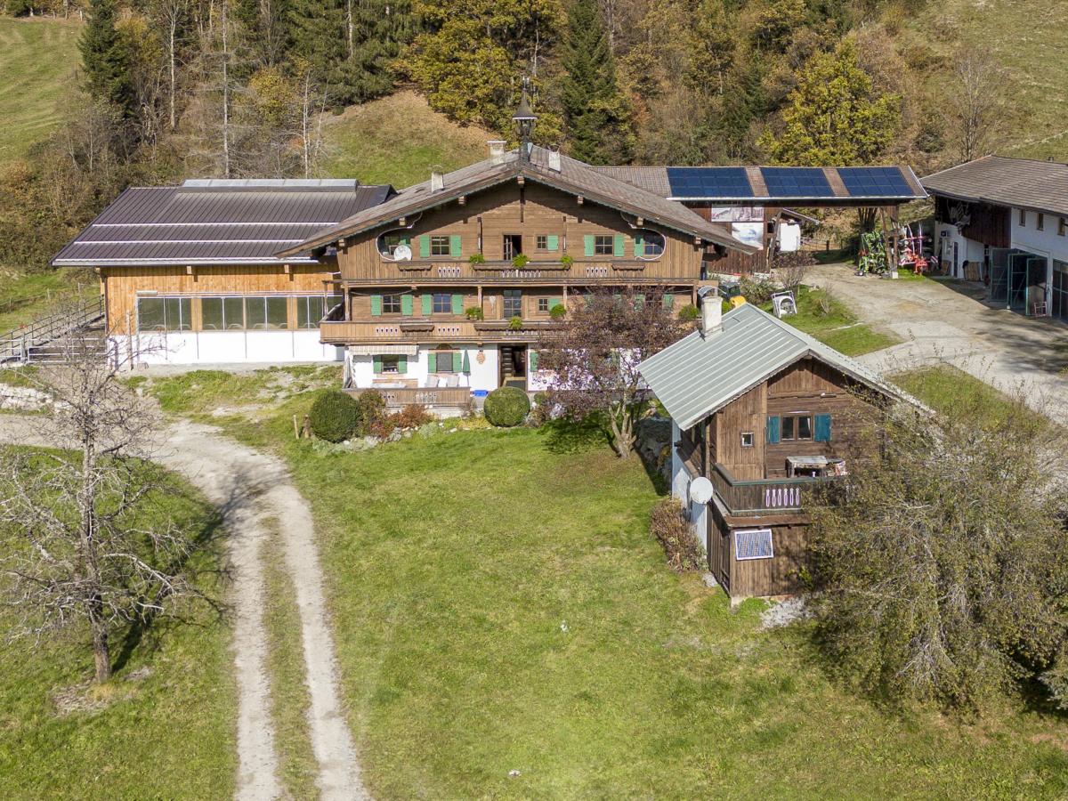 Villa photo 1