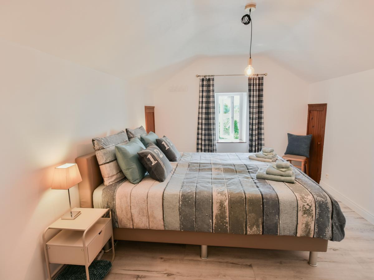 Bed Room