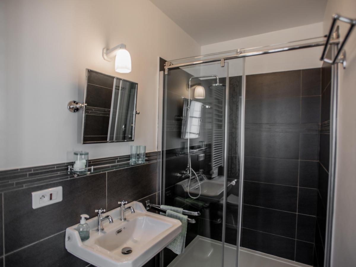Bath Room