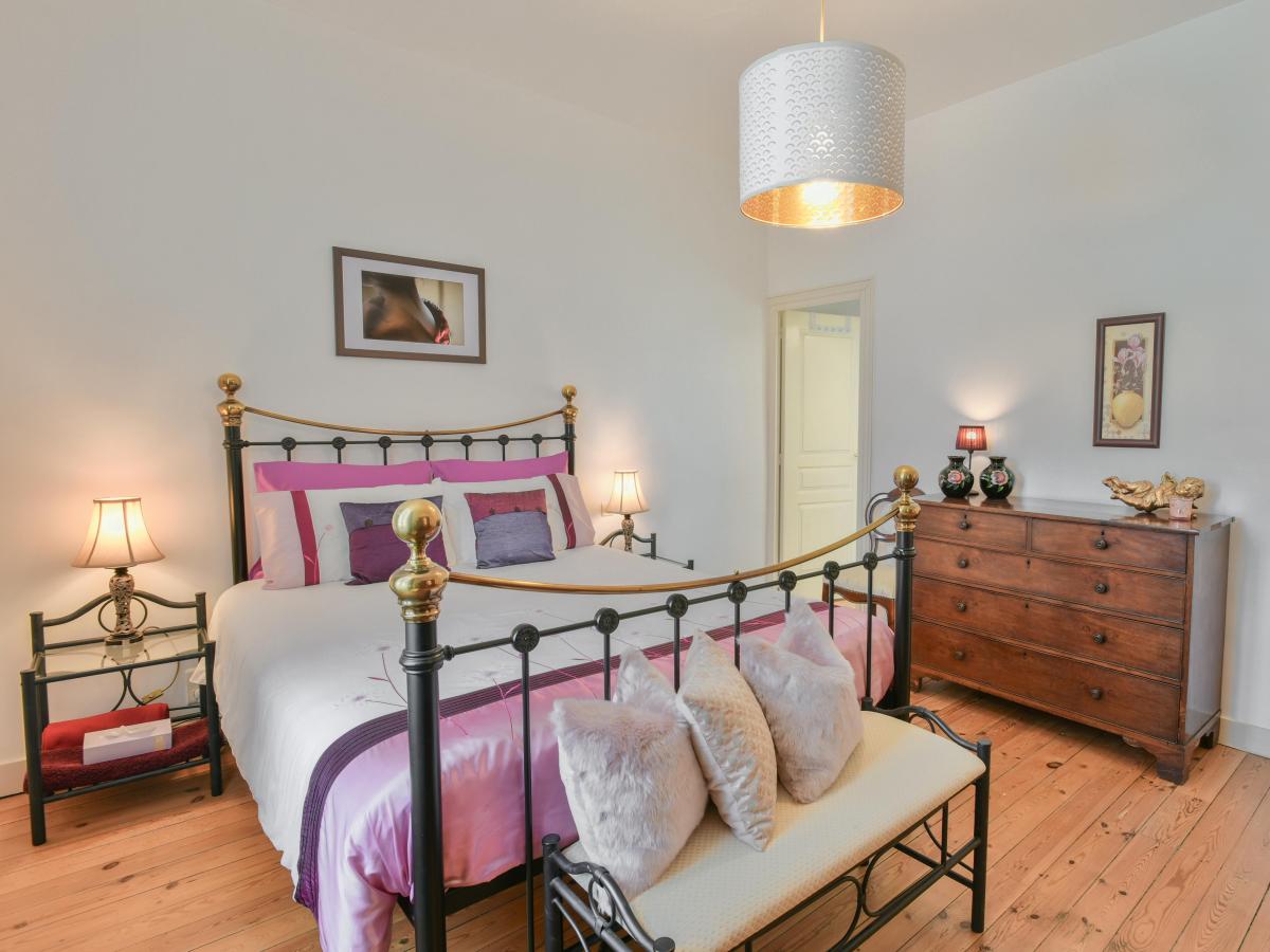Bed Room