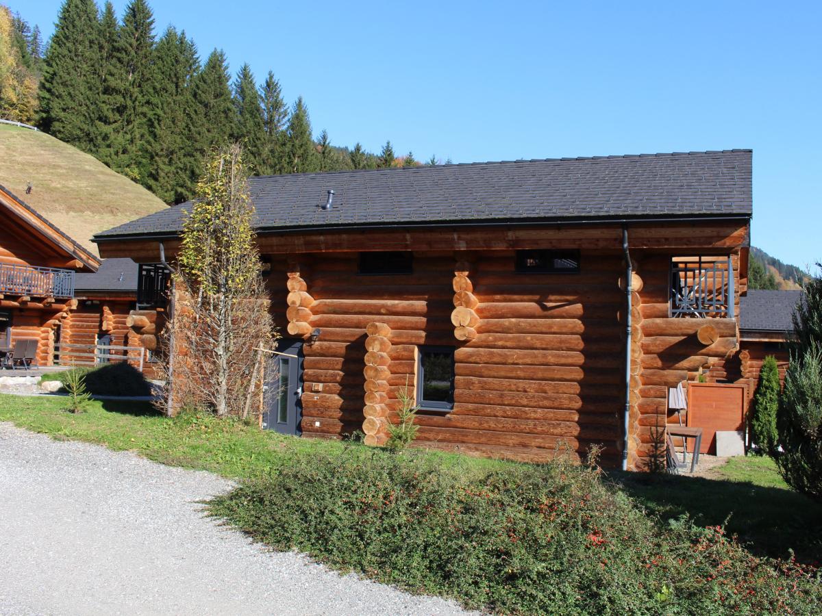 Exterior Summer