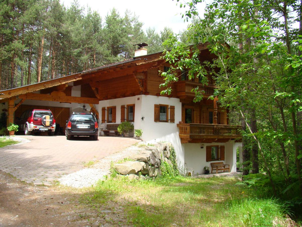 Villa photo 1