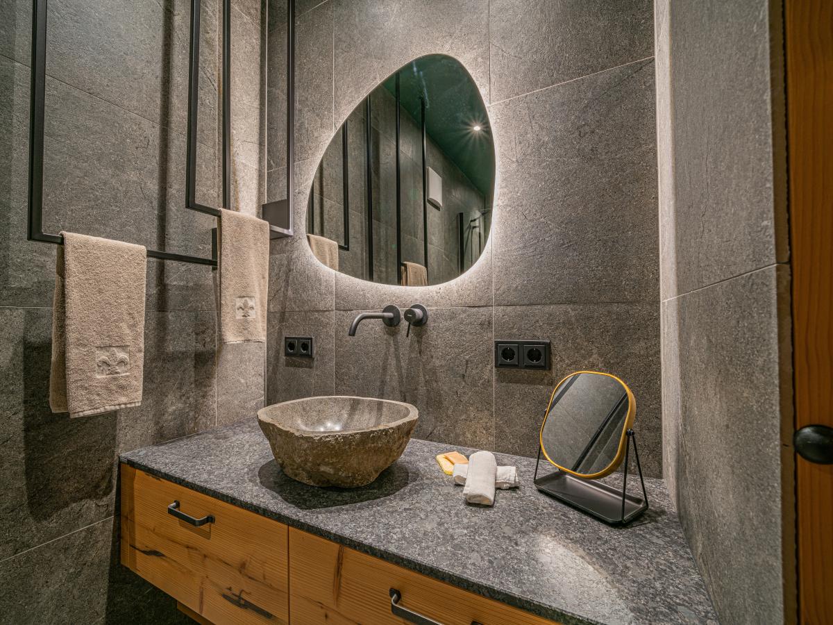 Bath Room