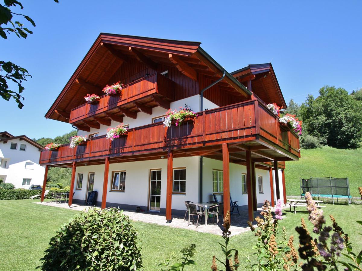 Villa photo 1