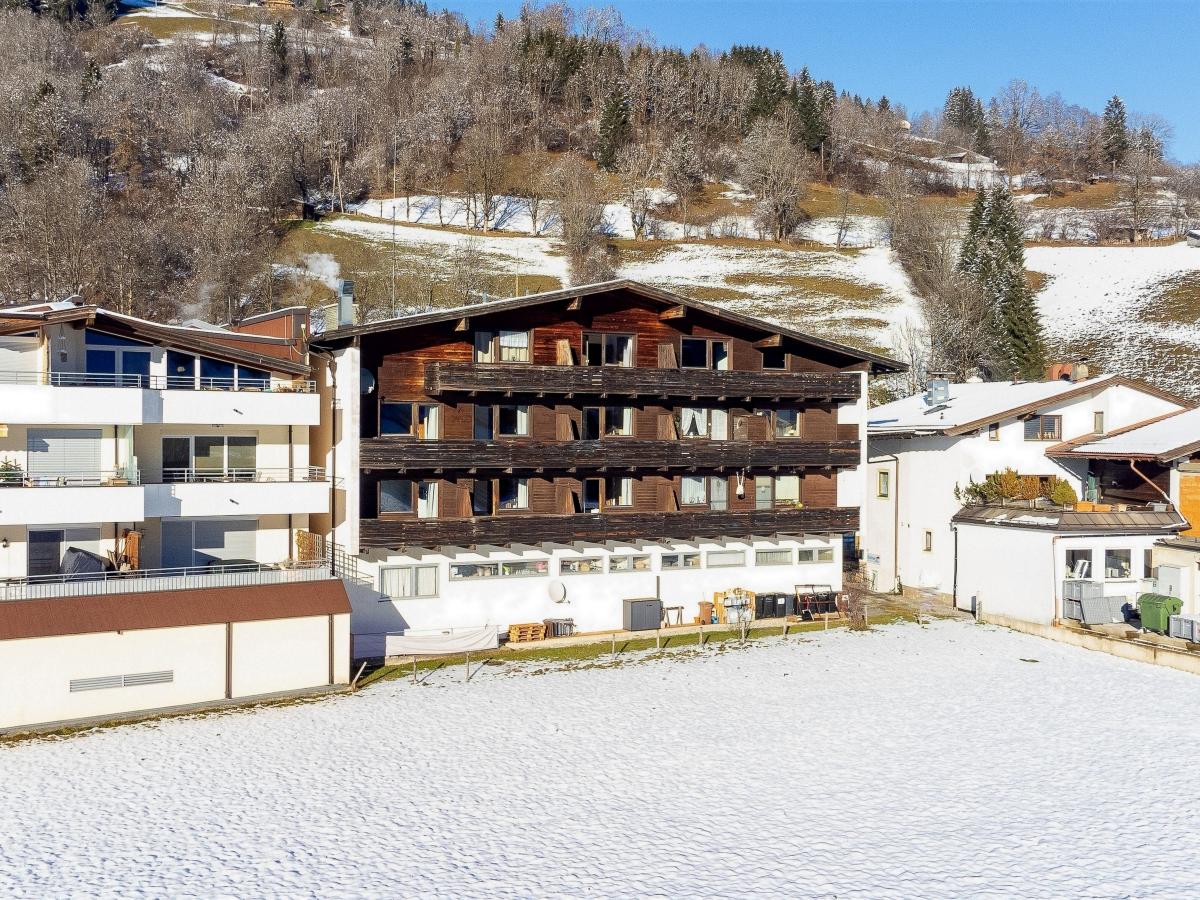 Exterior Winter
