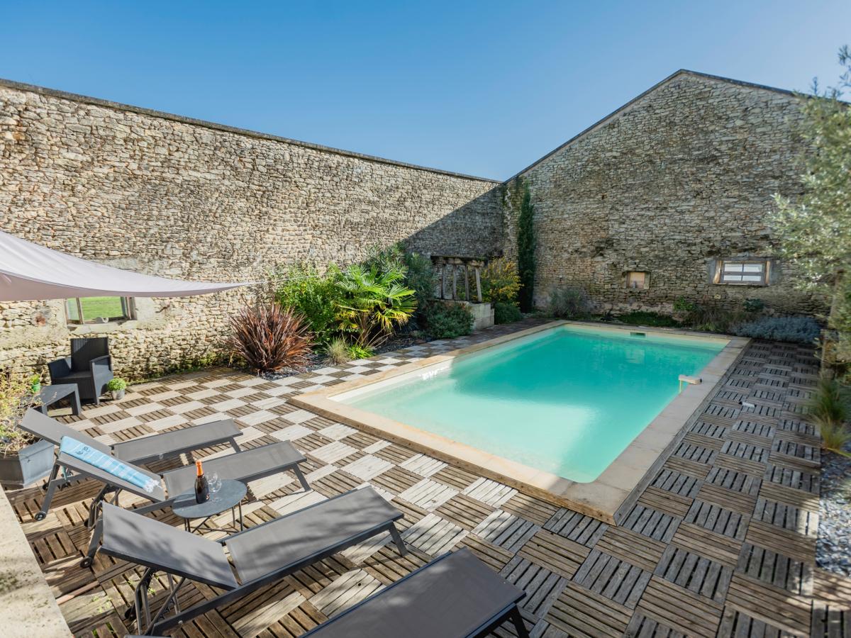 Villa photo 1