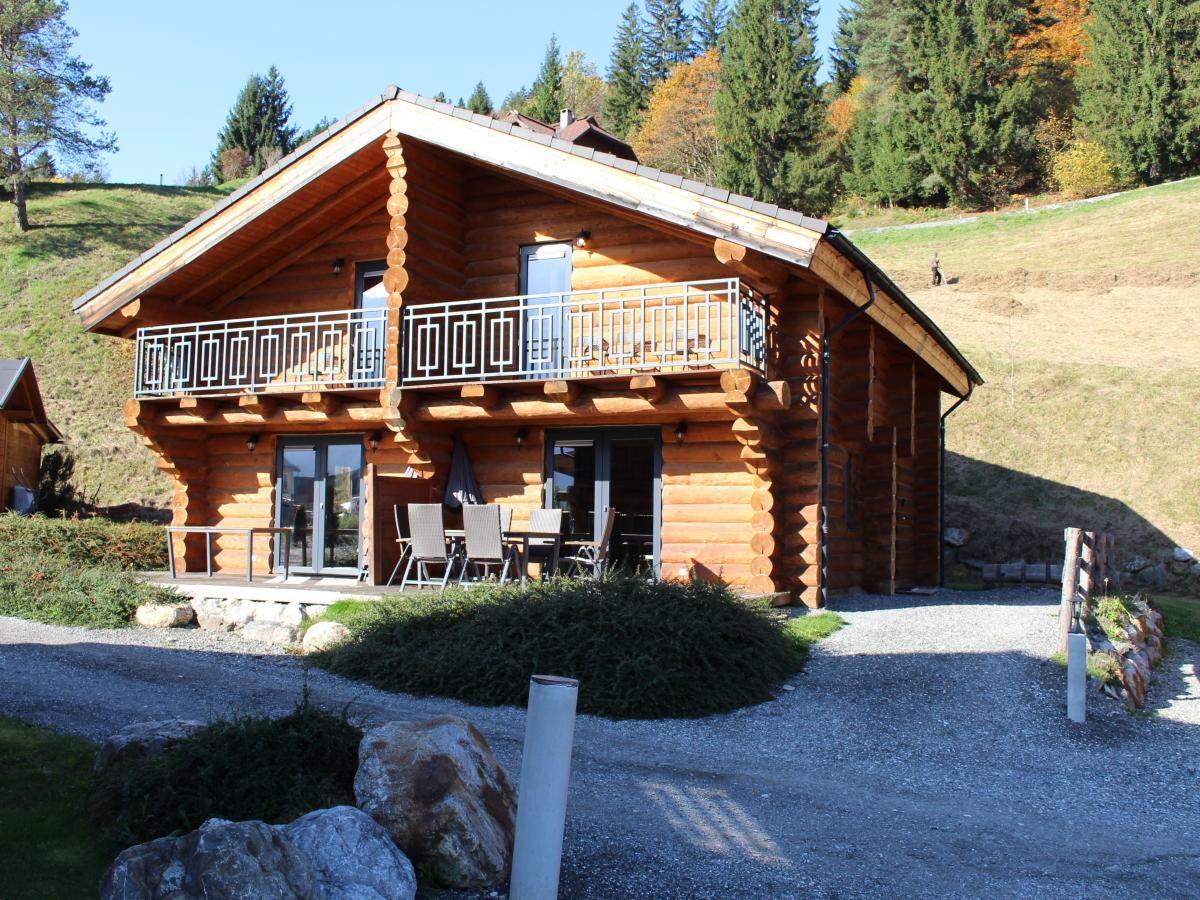 Villa photo 1