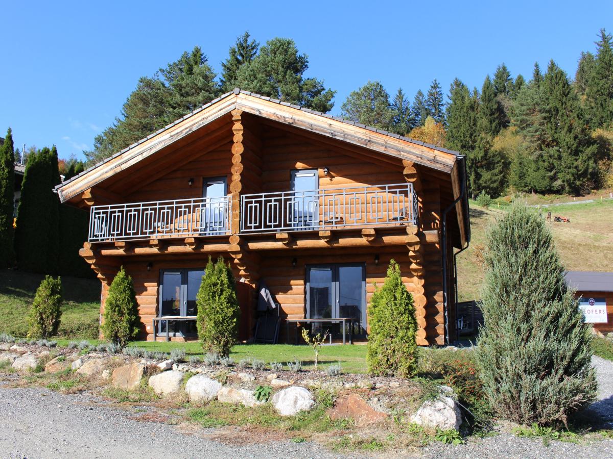 Villa photo 1