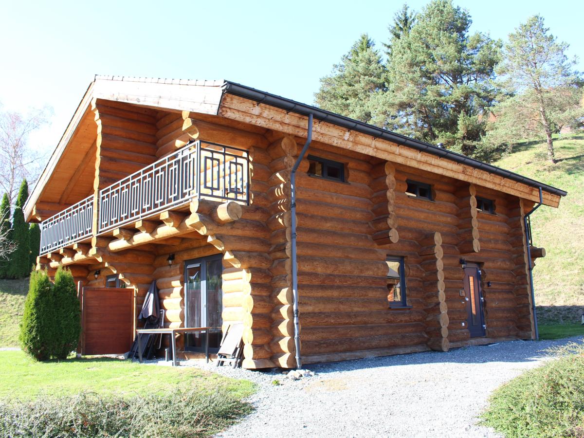 Exterior Summer