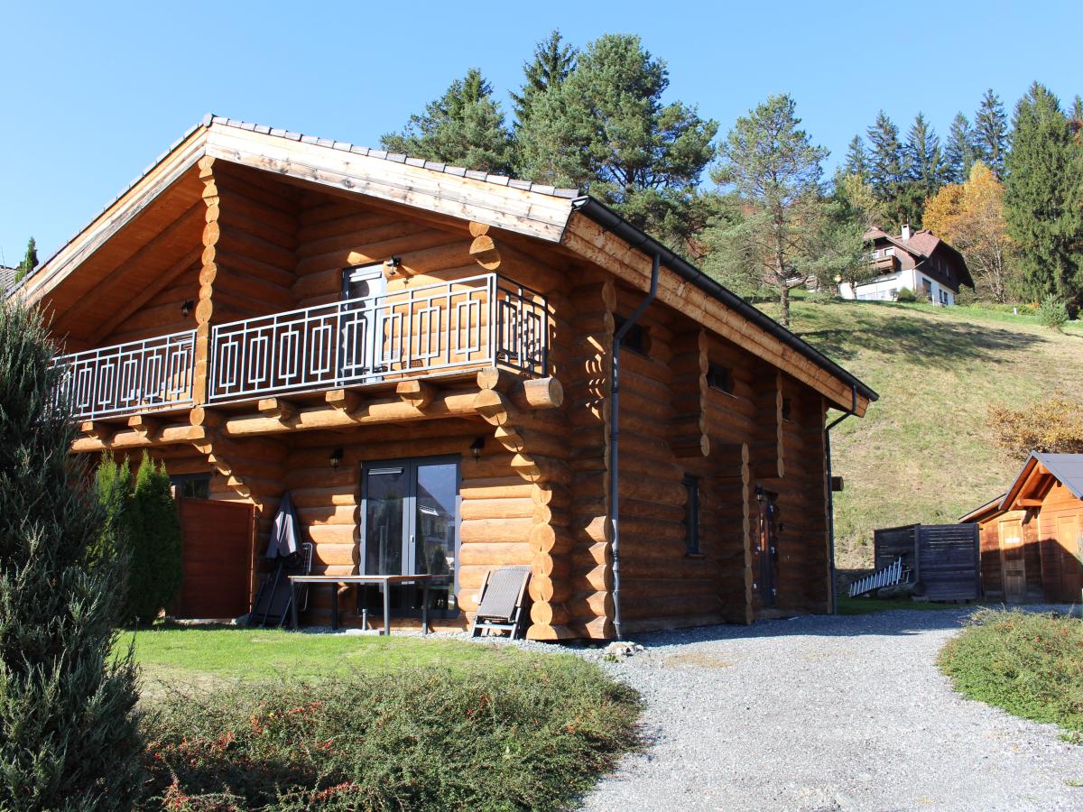 Exterior Summer
