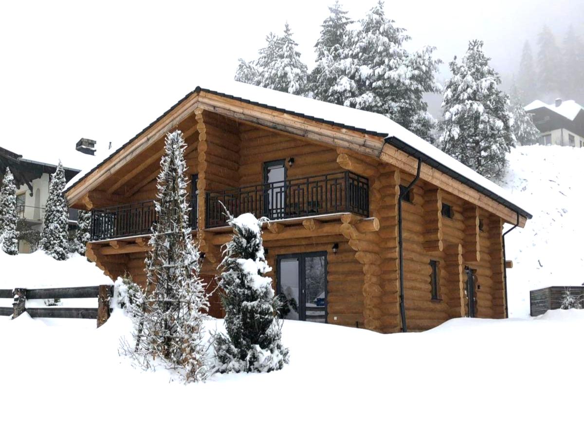 Exterior Winter