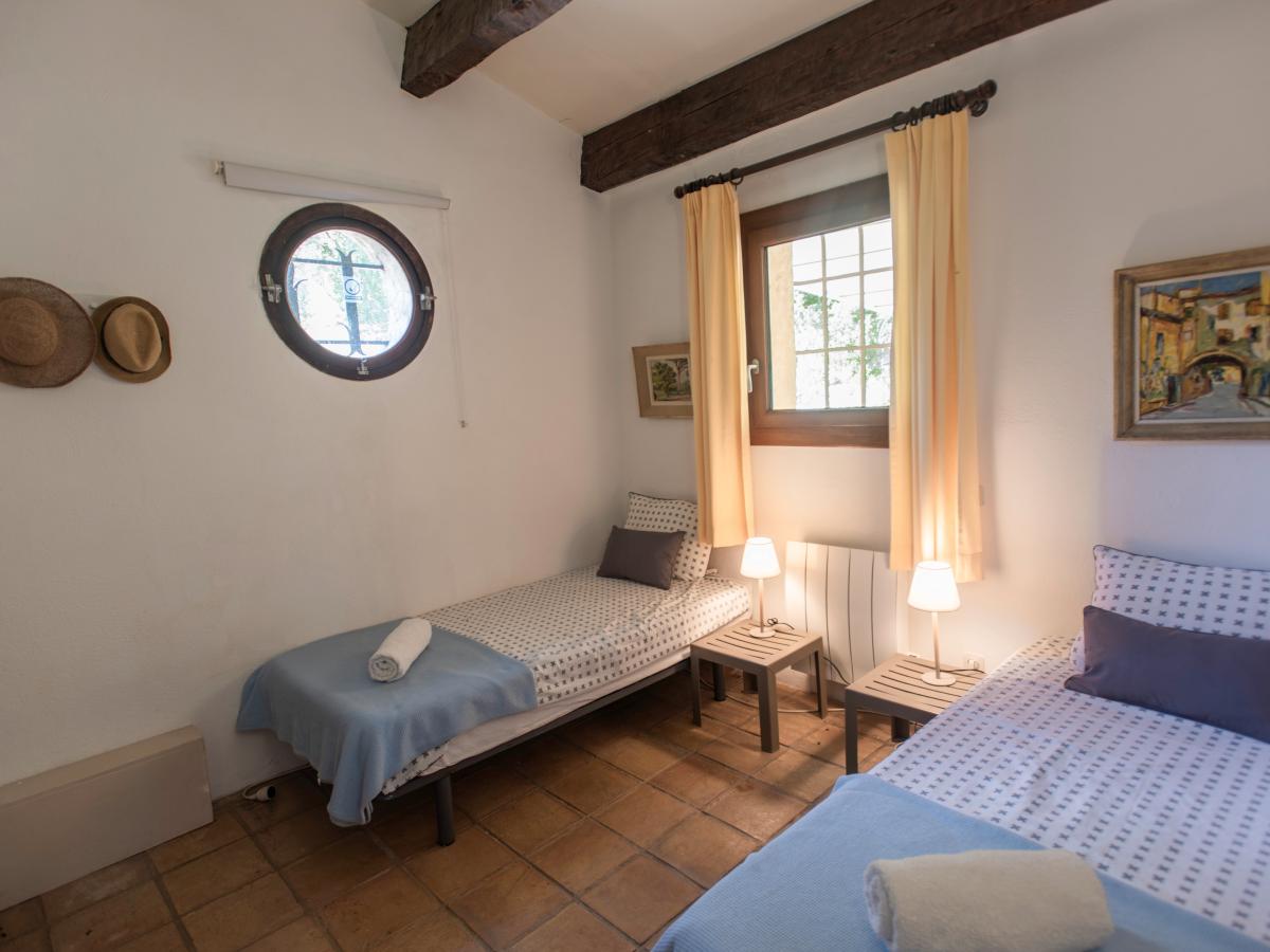 Bed Room