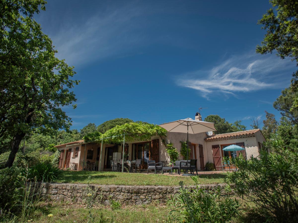 Exterior Summer