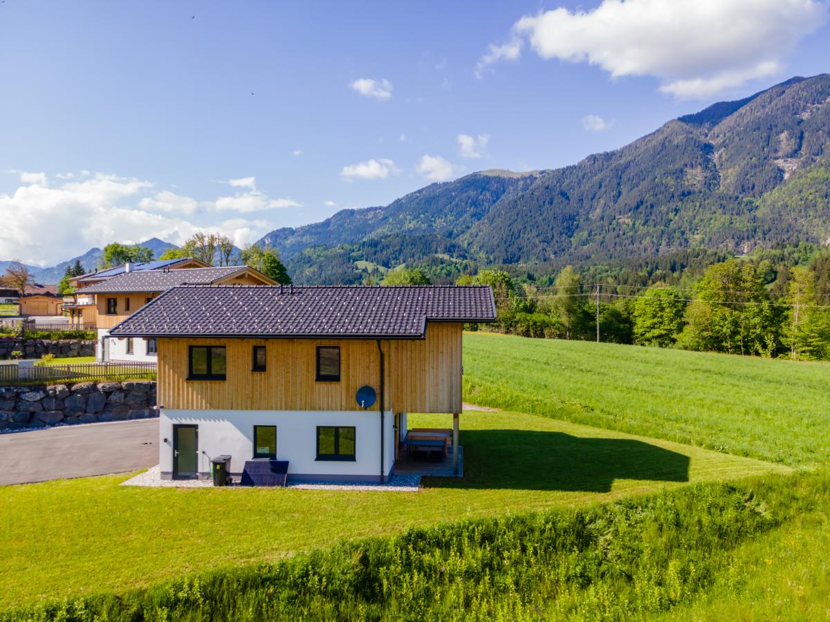 Villa photo 1