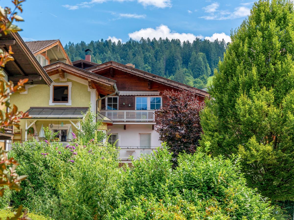 Villa photo 1