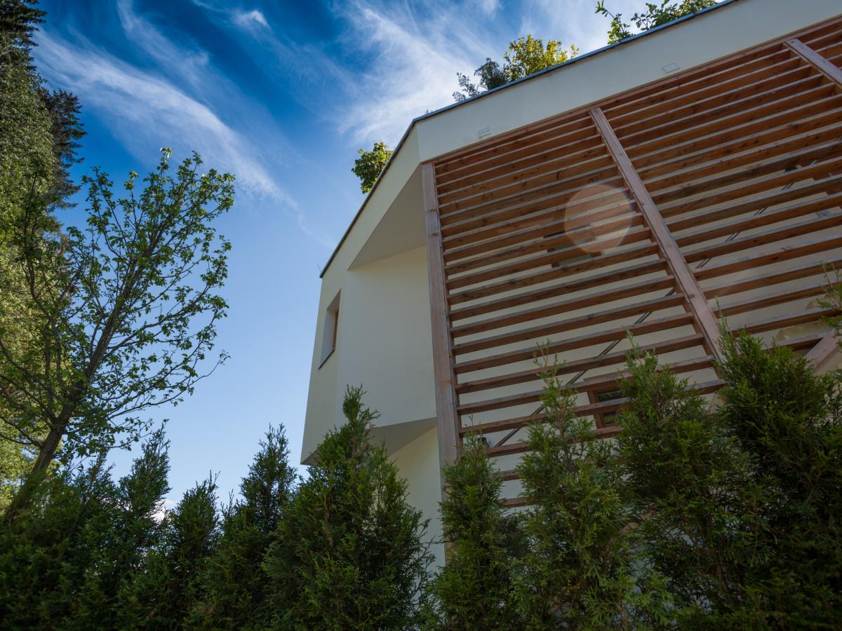 Exterior Summer