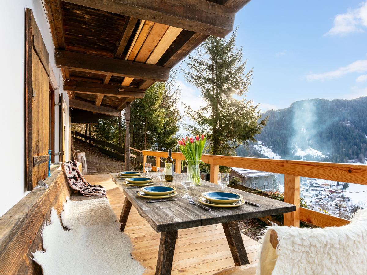 Villa photo 1