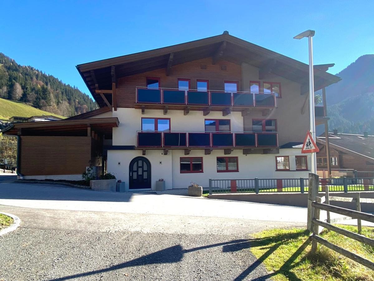 Villa photo 1