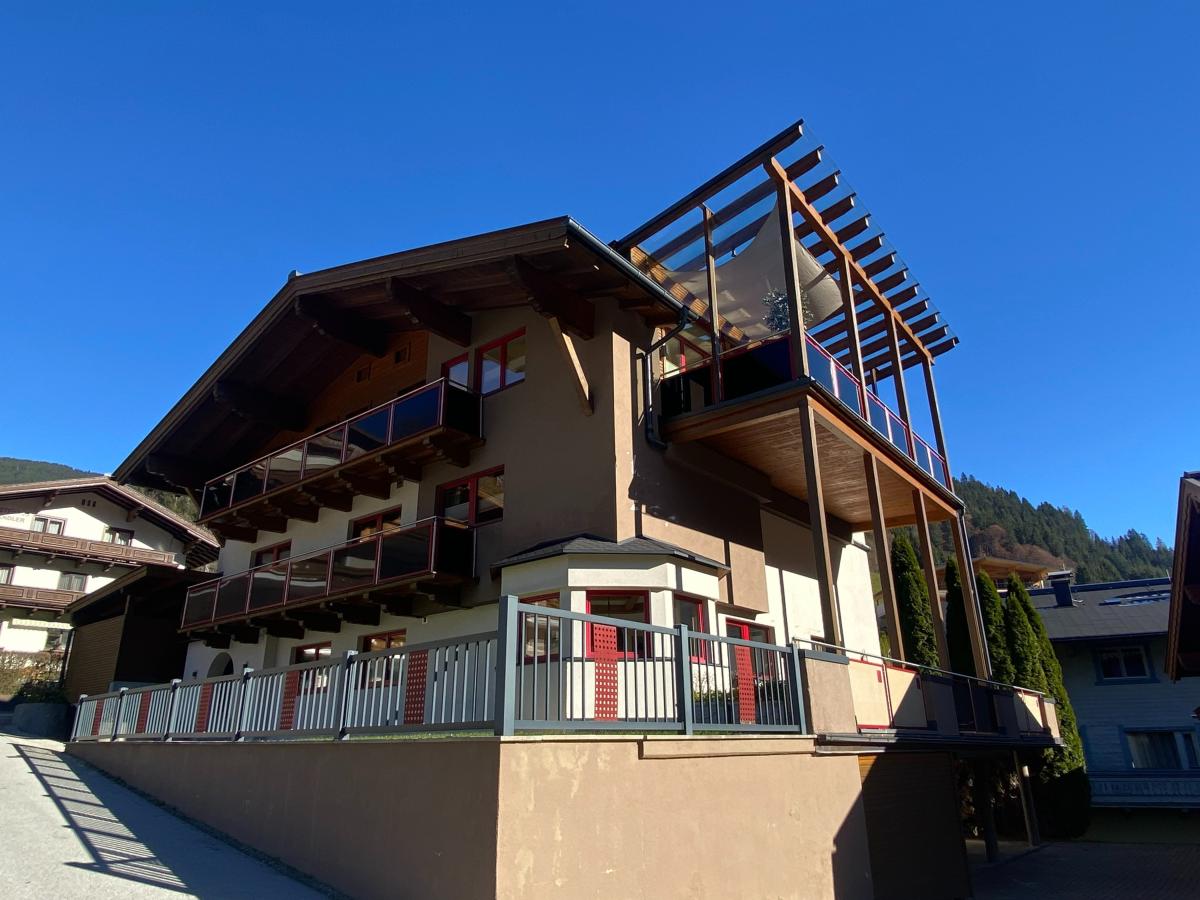 Villa photo 1