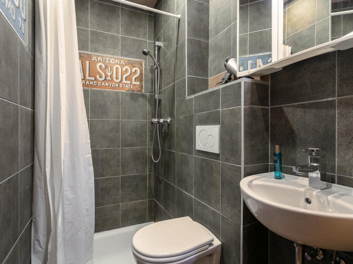 Bath Room