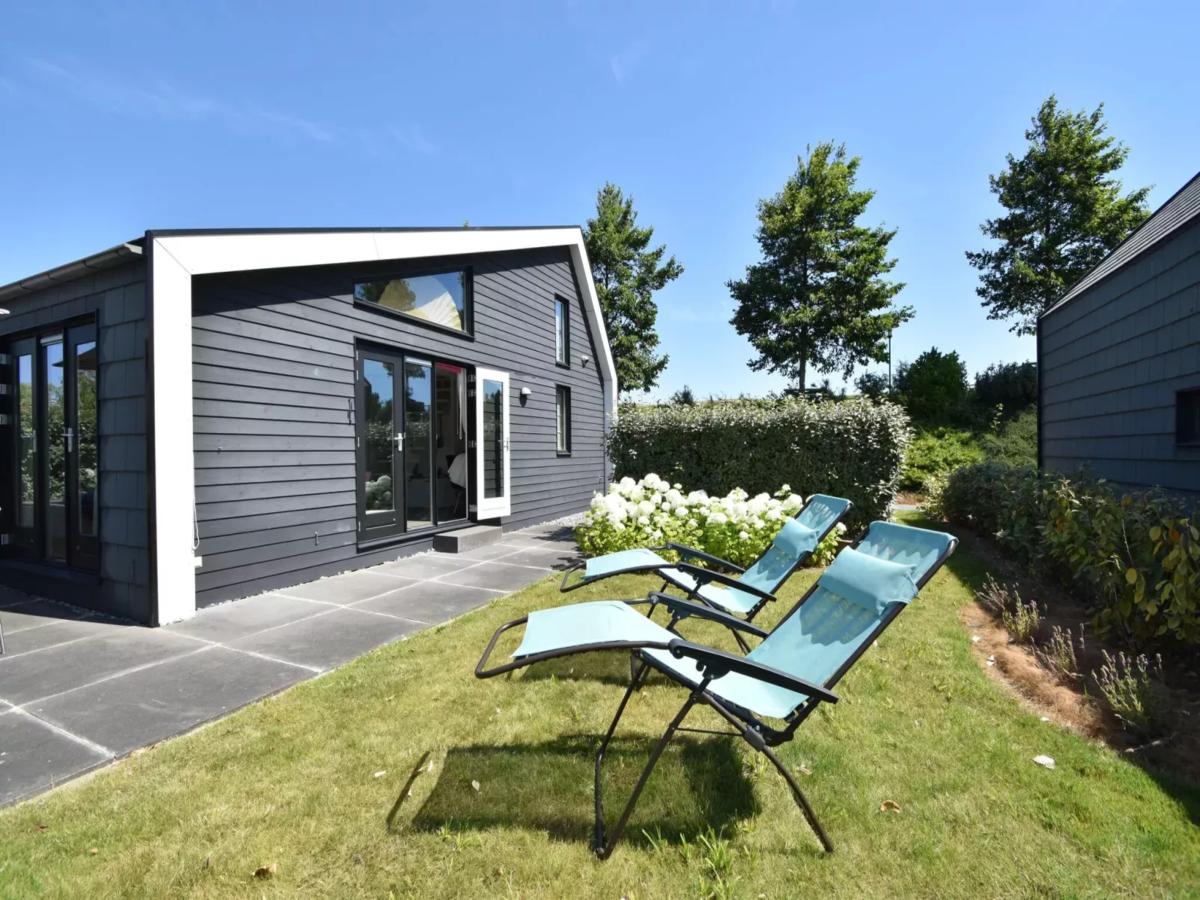 Villa photo 1