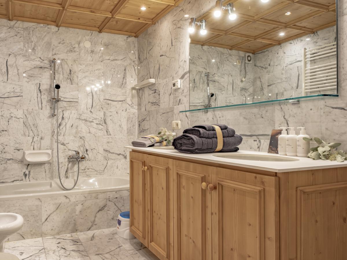 Bath Room