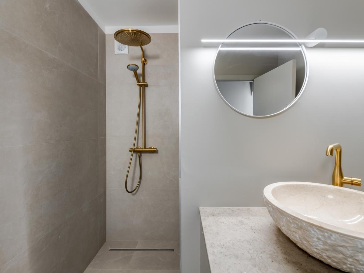 Bath Room