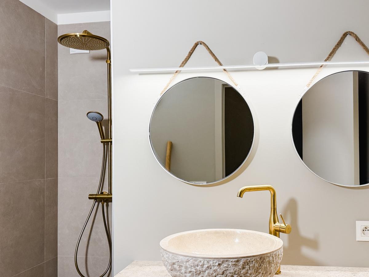 Bath Room