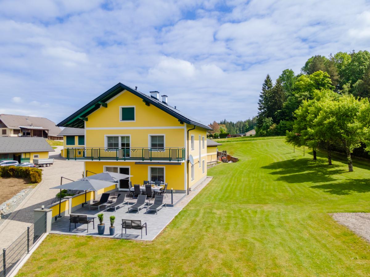Villa photo 1