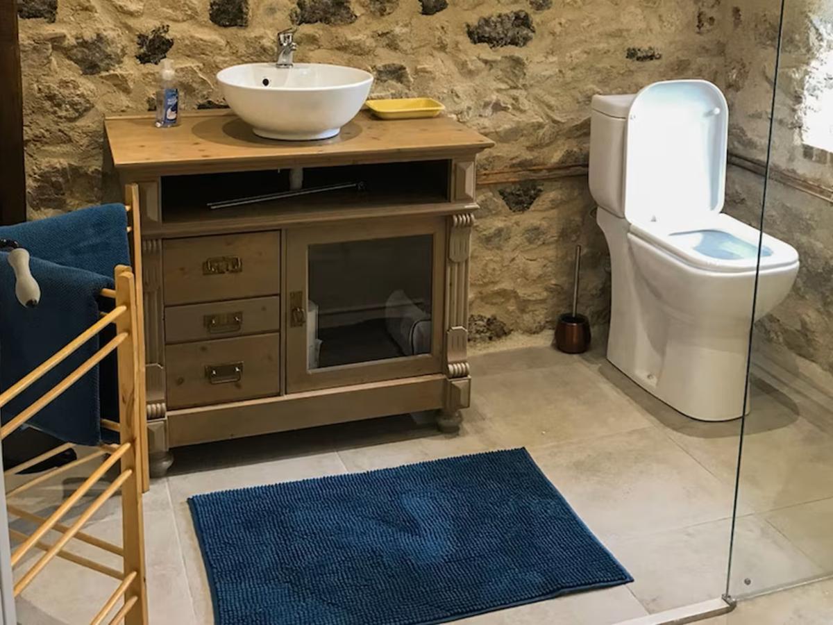 Bath Room