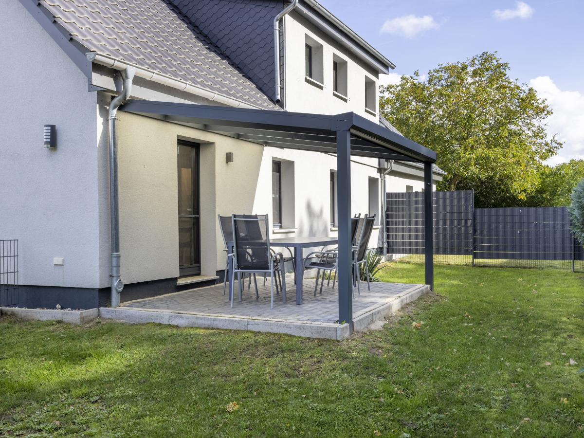Villa photo 1