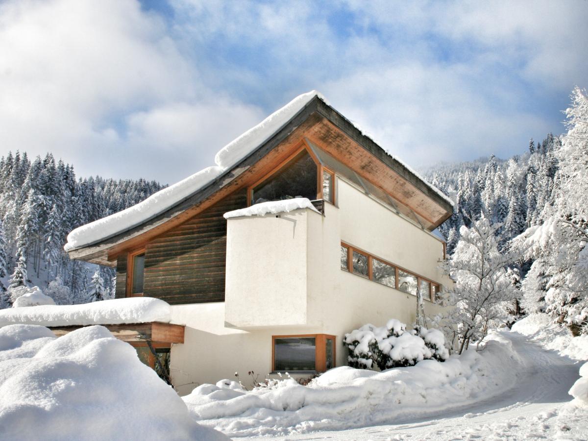 Villa photo 1