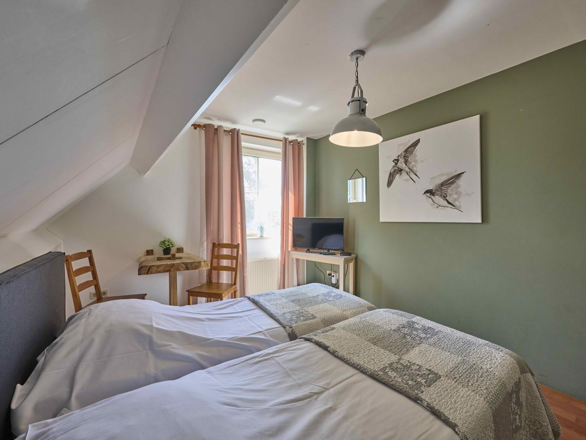 Bed Room