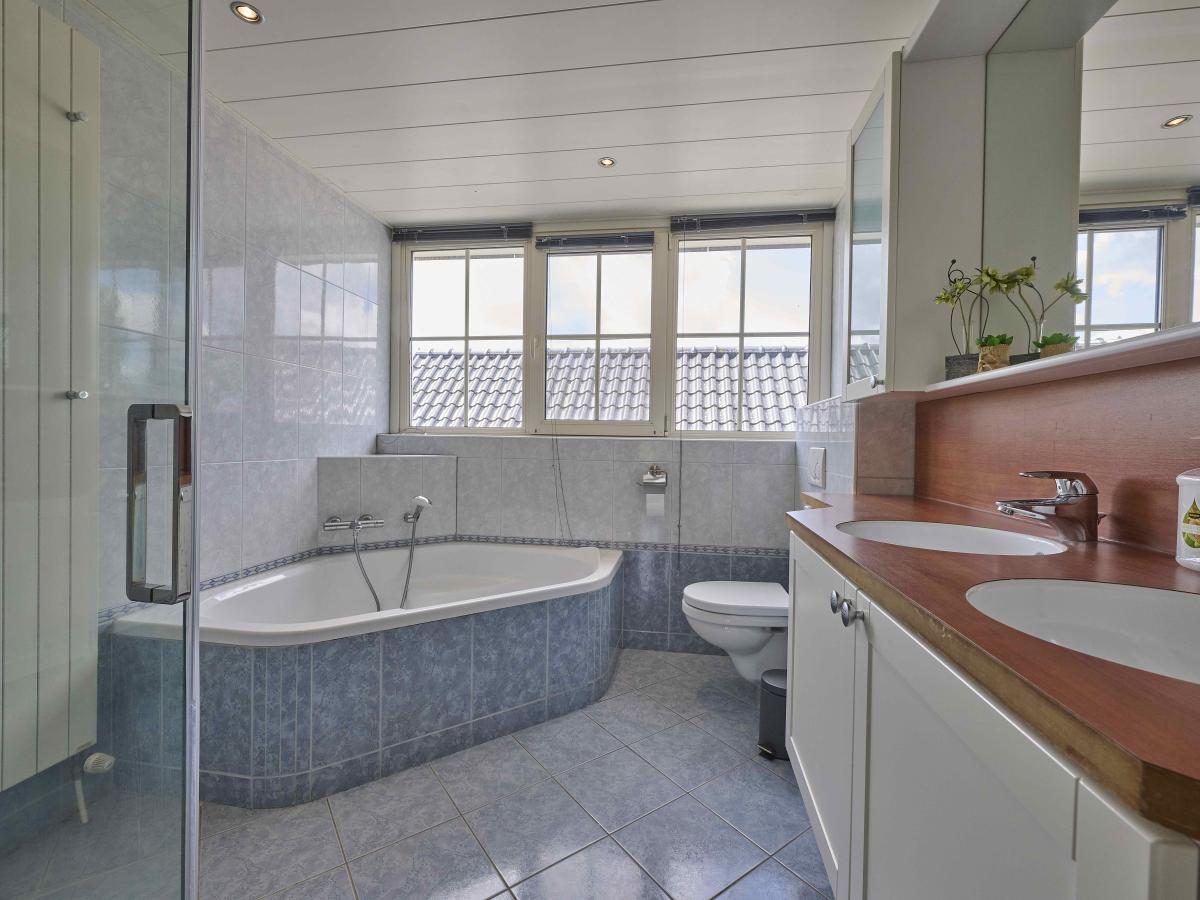 Bath Room