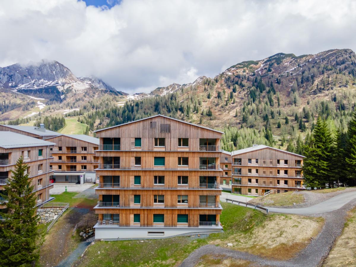 Exterior Summer