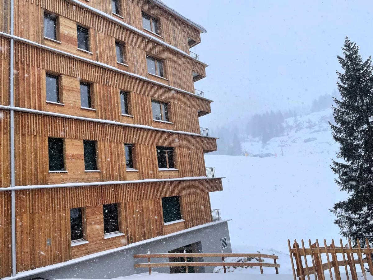 Exterior Winter